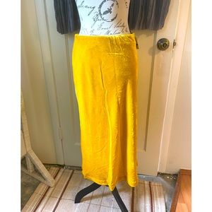 Maeve yellow velvet skirt size M.